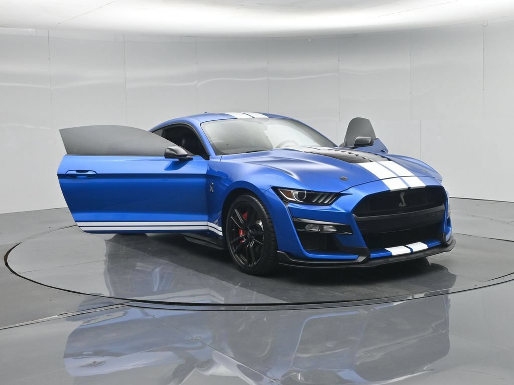 Certified 2020 Ford Mustang Shelby GT500 w/ Technology Package RWD image 35