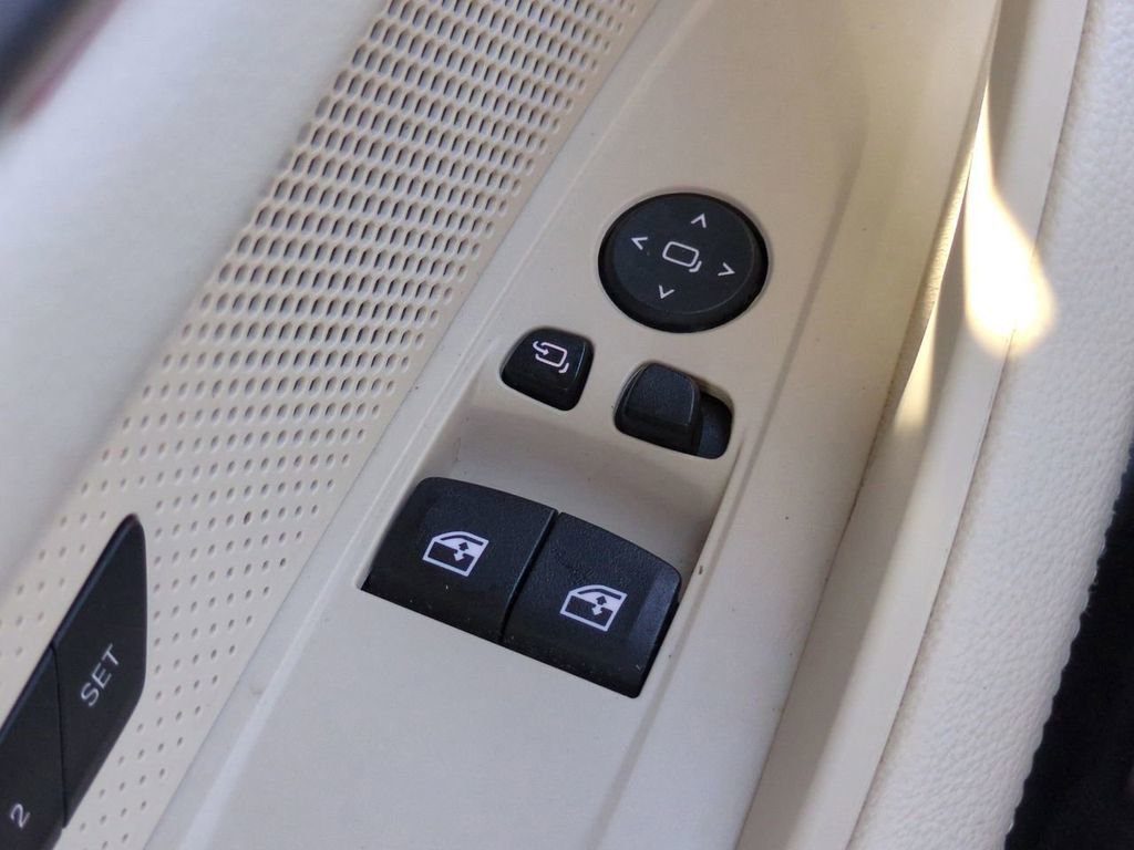 Used 2021 BMW 430i xDrive Coupe w/ Convenience Package image 24