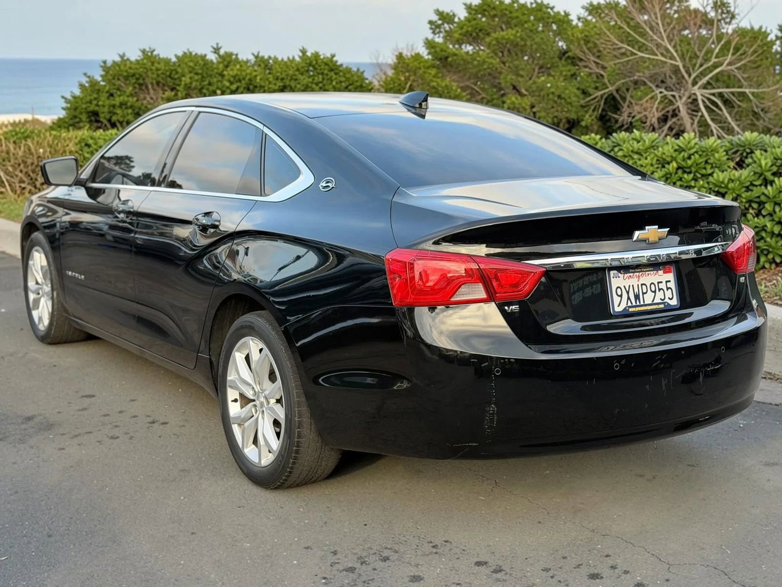 Used 2019 Chevrolet Impala LT w/ LT Leather Package FWD image 8