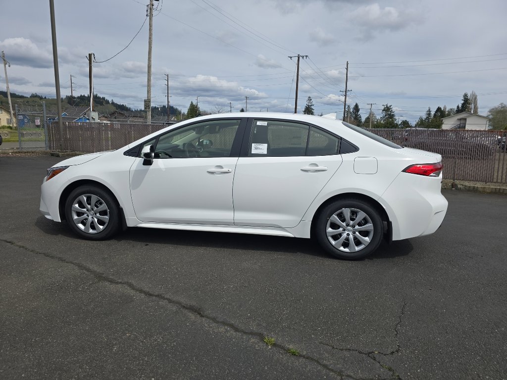 New 2026 Toyota Corolla LE image 6