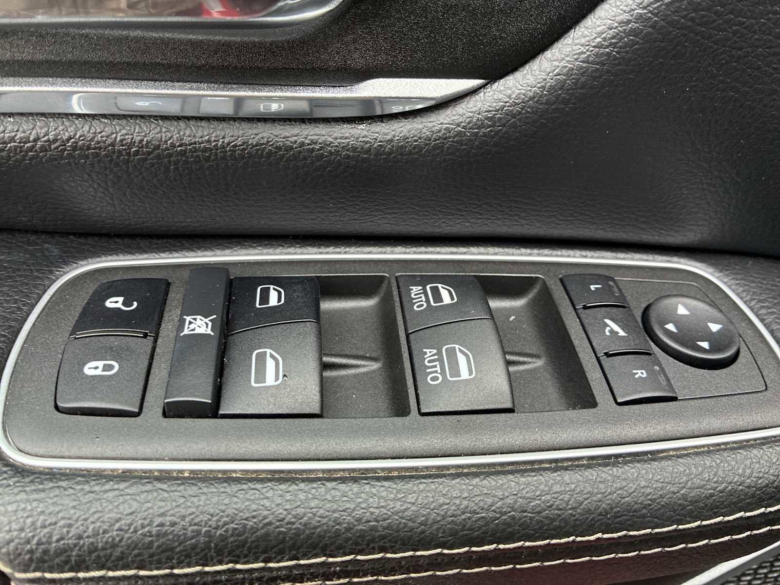 Certified 2022 RAM 1500 Laramie image 15