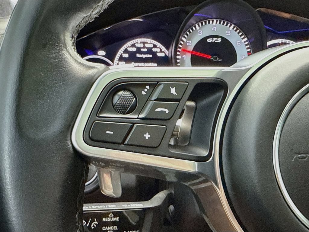 Used 2021 Porsche Cayenne GTS AWD/4WD image 11