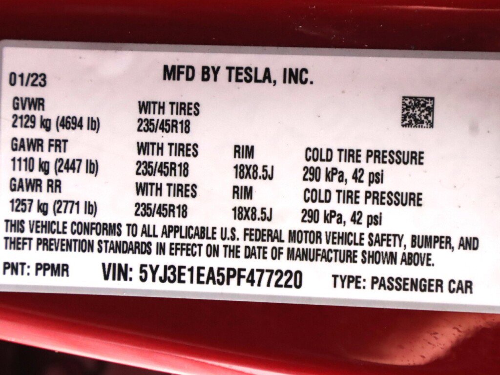 Used 2023 Tesla Model 3 Standard Range image 44