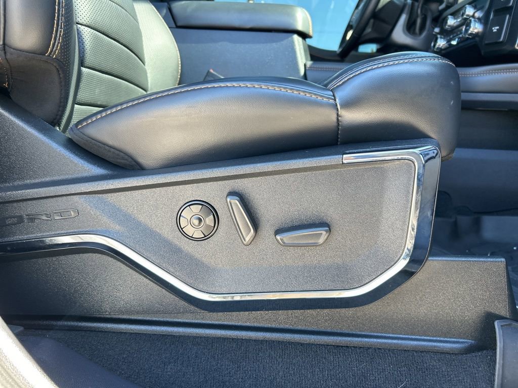 Used 2024 Ford F250 Platinum w/ FX4 Off-Road Package image 71