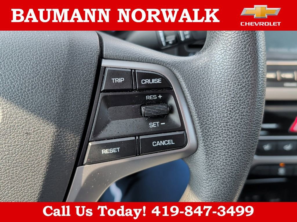Used 2017 Hyundai Elantra SE FWD image 22