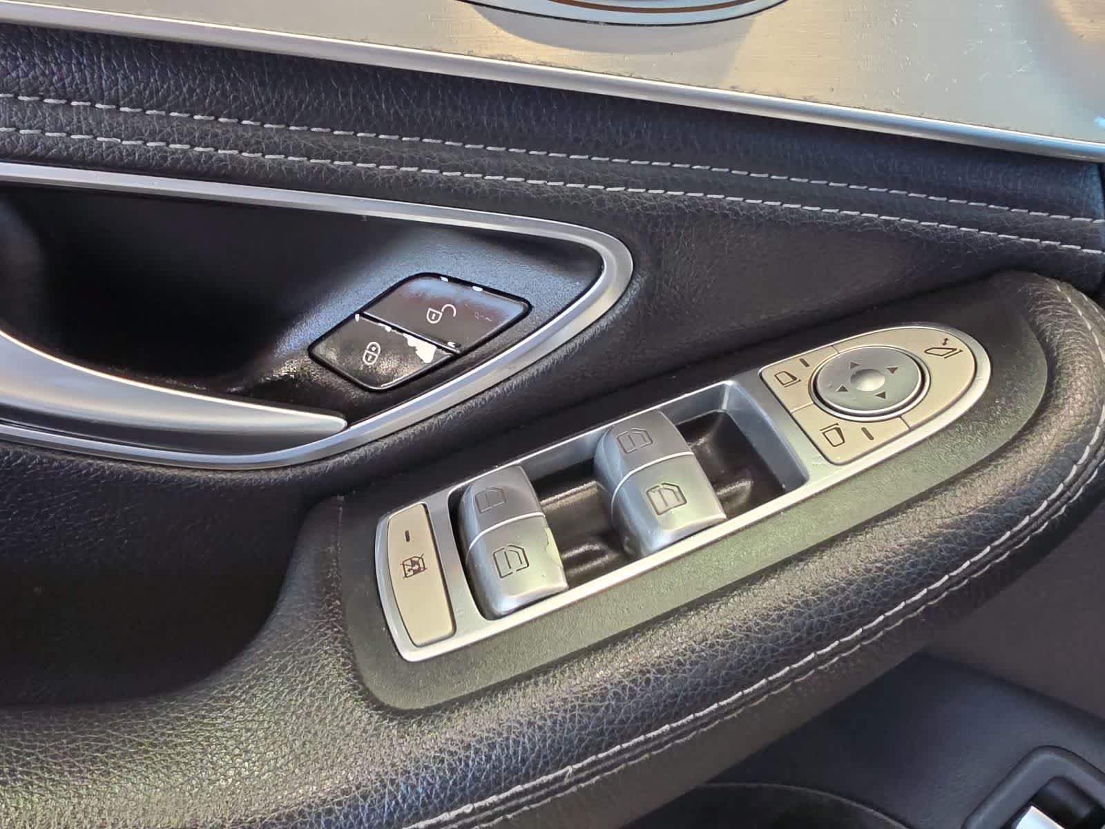 Used 2016 Mercedes-Benz C 300 4MATIC Sedan image 20