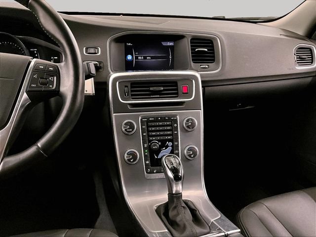 Used 2018 Volvo S60 T5 Inscription AWD/4WD image 6