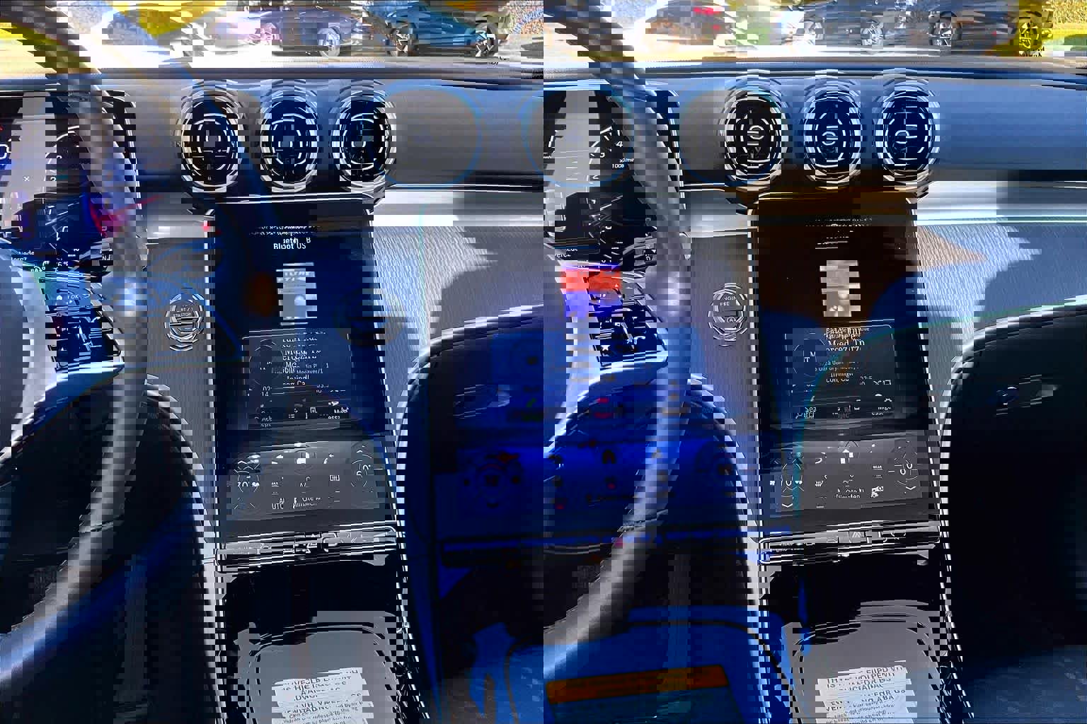 Used 2025 Mercedes-Benz C 300 Sedan image 6