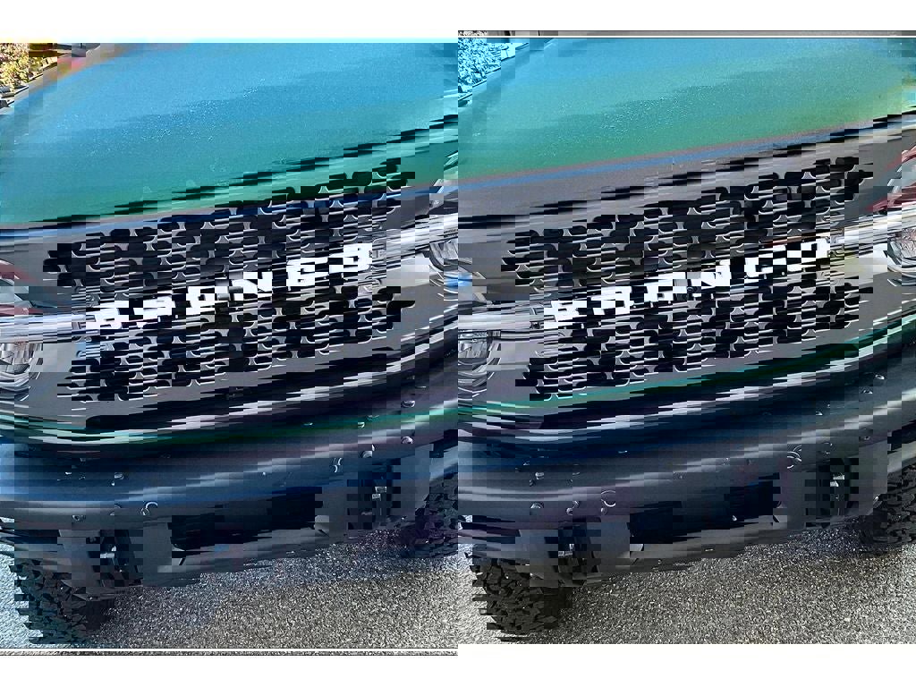 Used 2024 Ford Bronco Badlands image 30