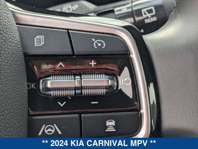Used 2024 Kia Carnival SX image 15