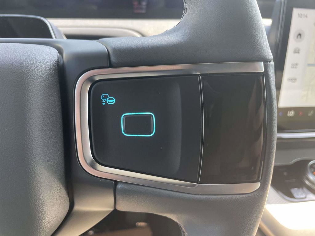 New 2025 Ford Expedition Max Active image 21