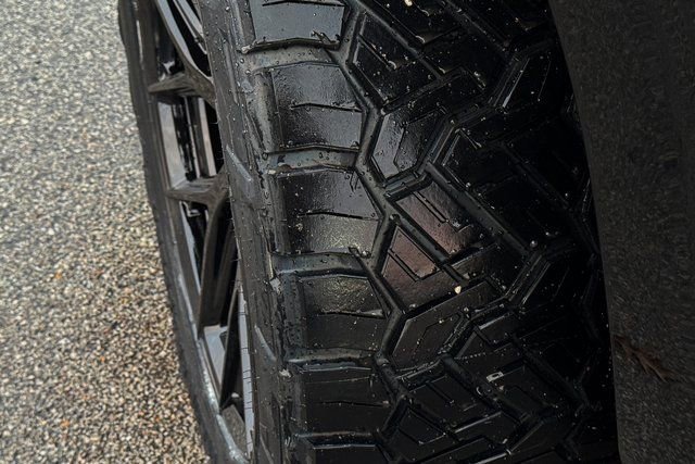 New 2026 GMC Yukon AT4 Ultimate image 17