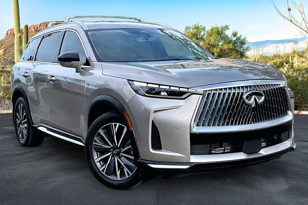 Used 2026 INFINITI QX60 Luxe w/ Cargo Package FWD image 12