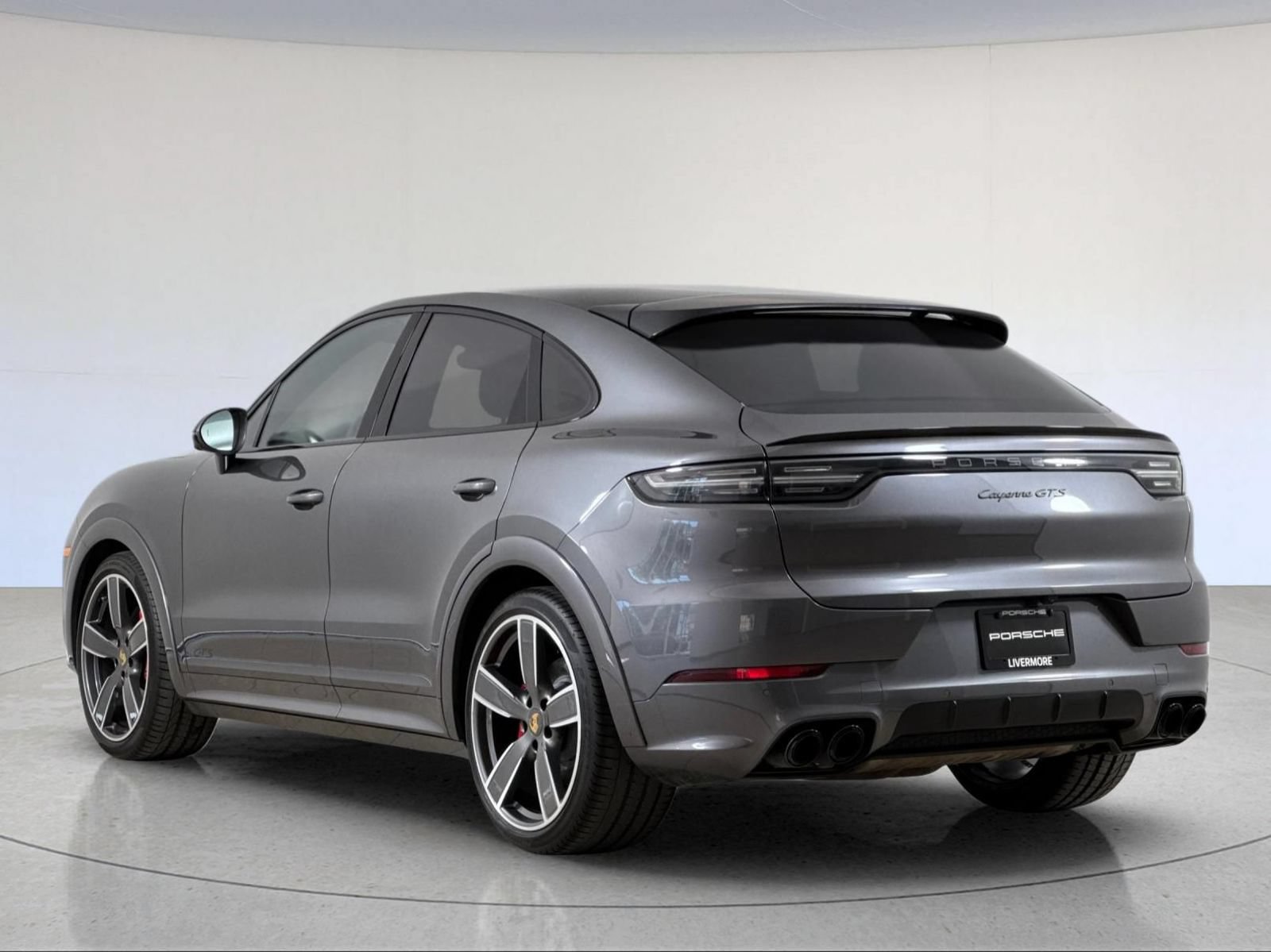 Certified 2021 Porsche Cayenne GTS AWD/4WD image 3