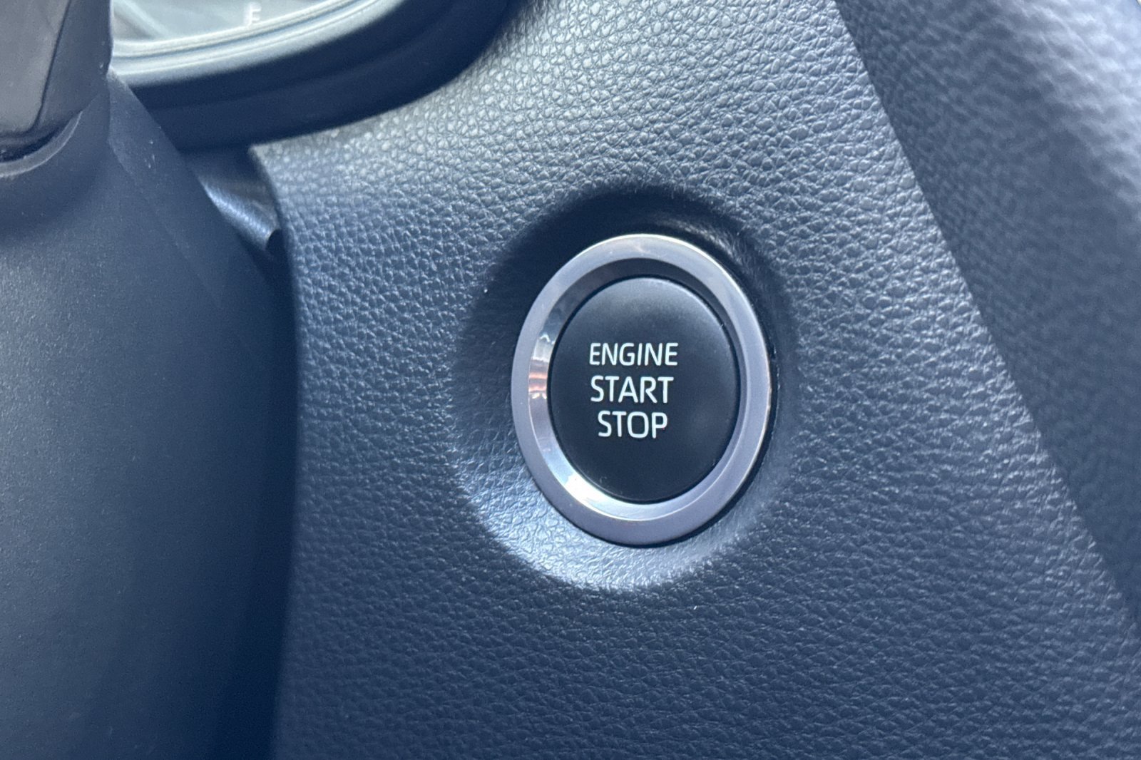 Used 2024 Toyota Corolla SE FWD image 28