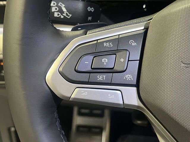 New 2026 Volkswagen Atlas Cross Sport SEL Premium R-Line image 15