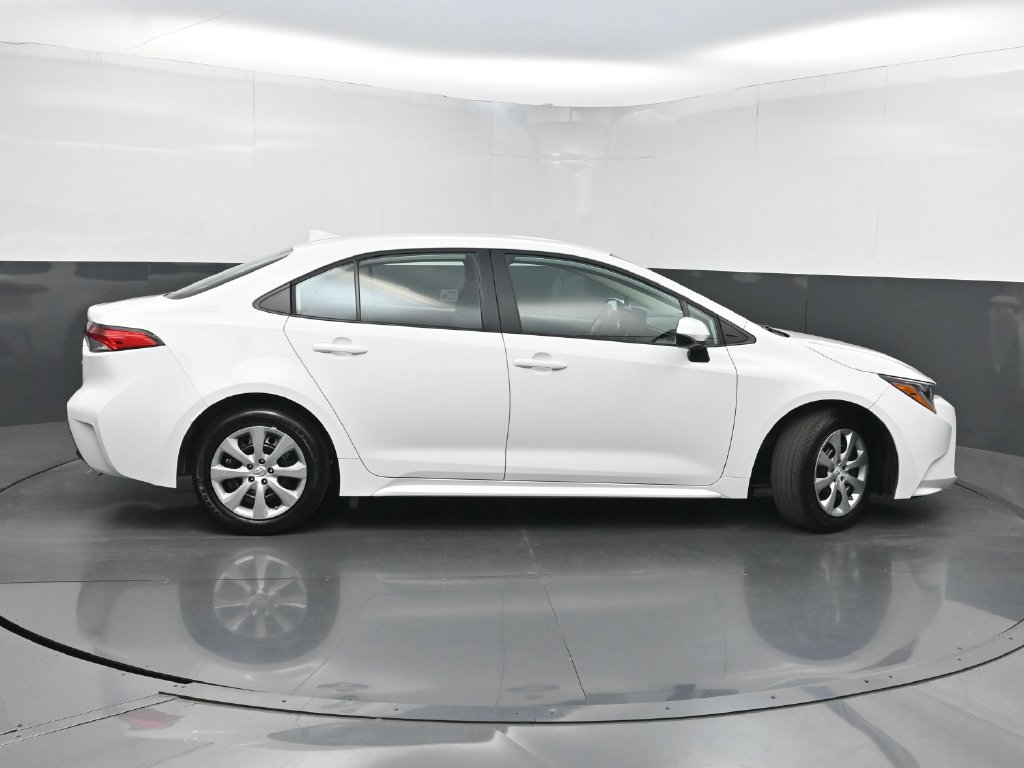 Used 2023 Toyota Corolla LE FWD image 41