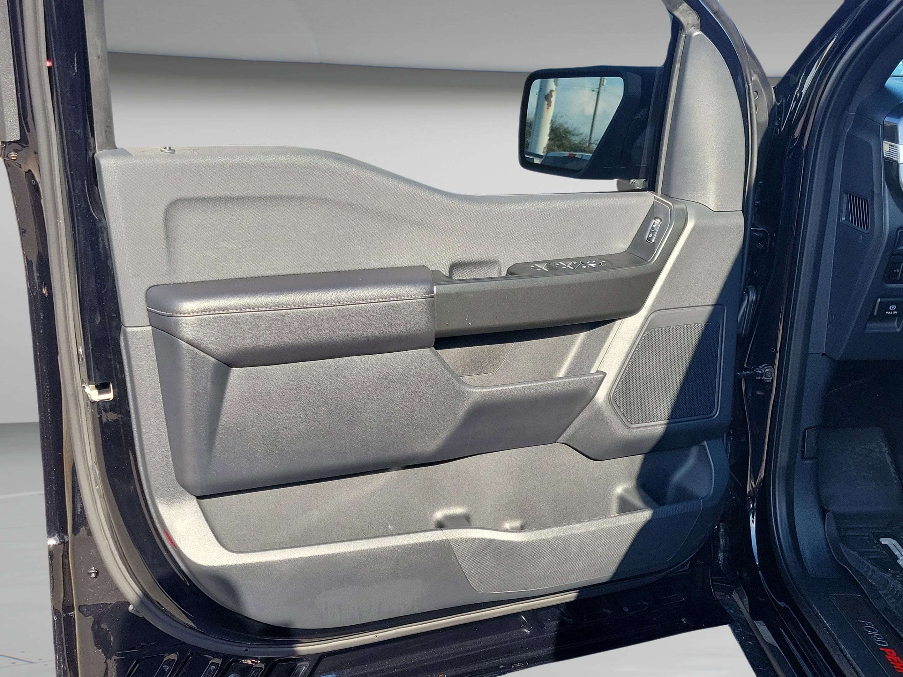 Used 2025 Ford F150 STX w/ Equipment Group 200A image 5