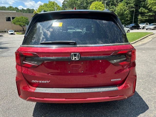Used 2025 Honda Odyssey Touring image 6