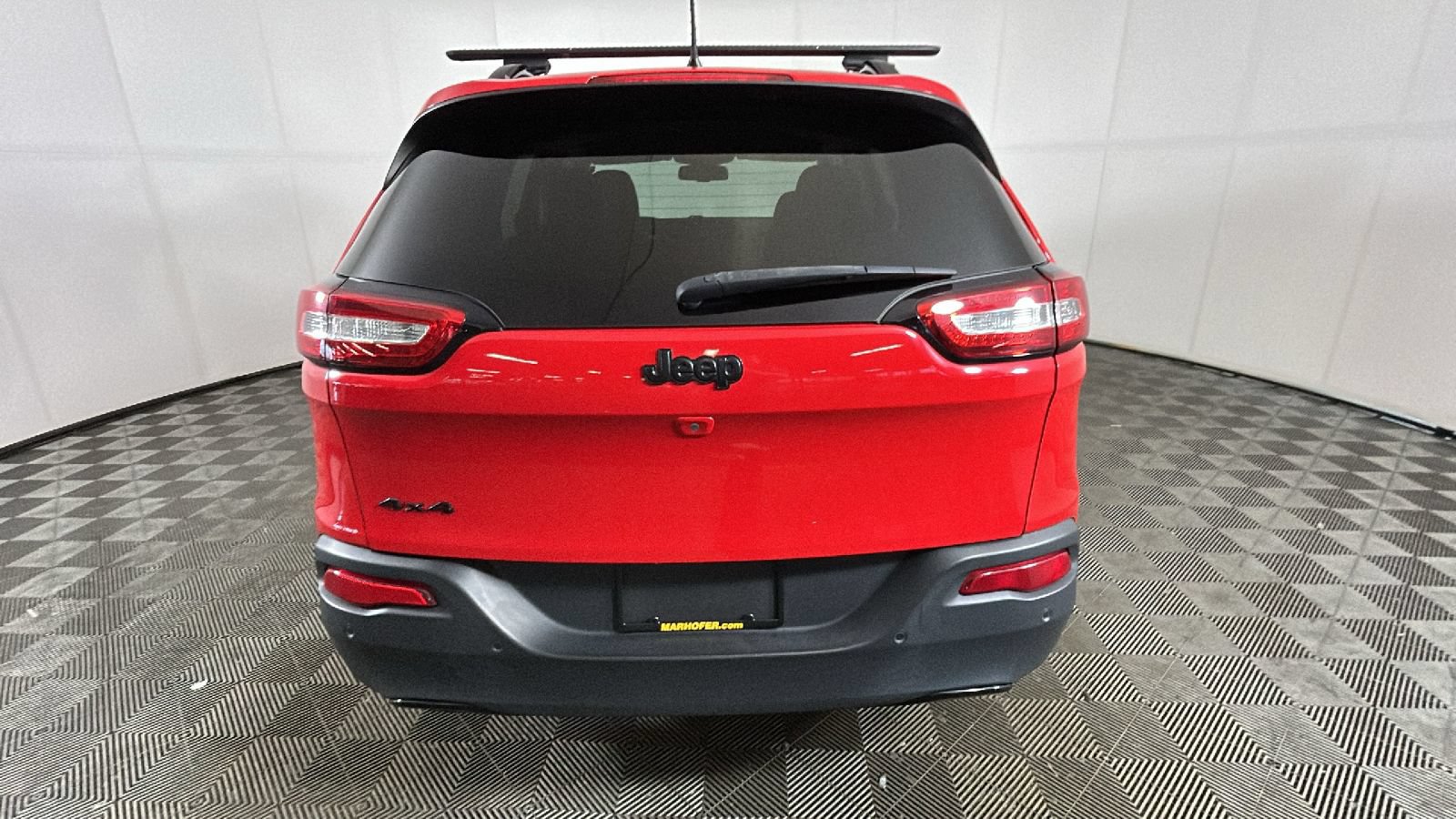 Used 2018 Jeep Cherokee Limited w/ High Altitude Package AWD/4WD image 4