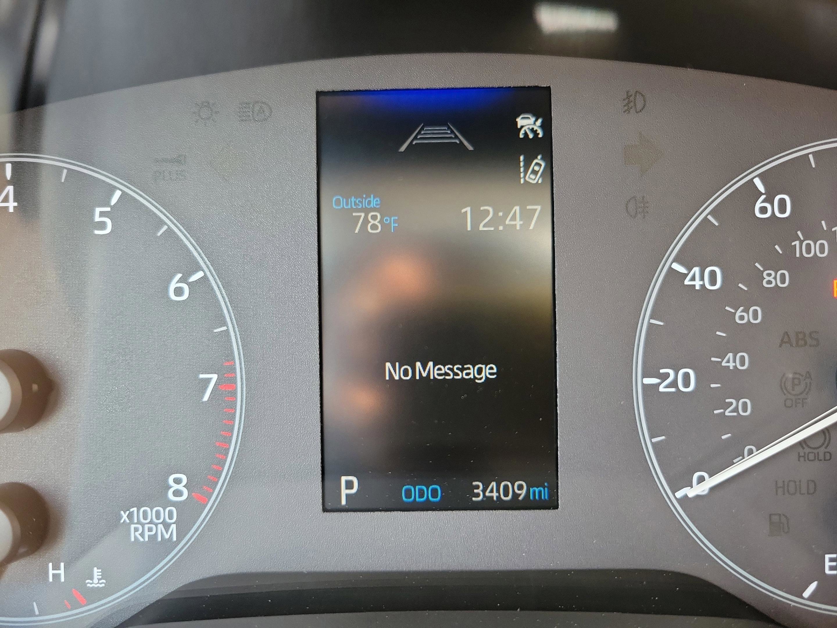 Used 2025 Toyota Corolla LE w/ Convenience Package image 13