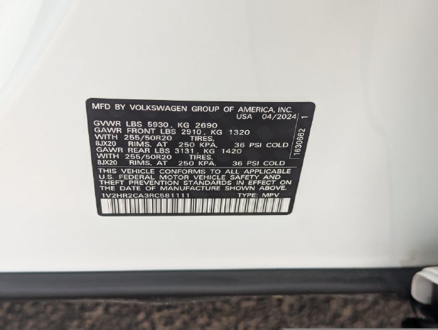 Used 2024 Volkswagen Atlas SE AWD/4WD image 32