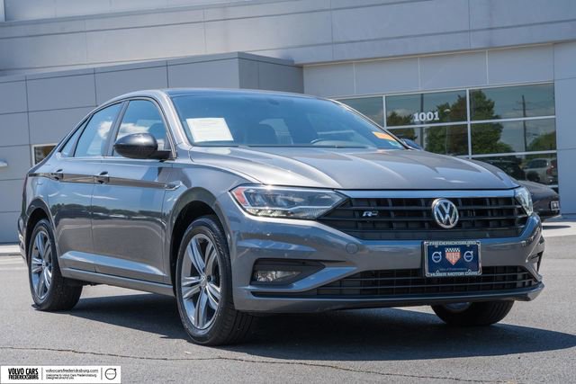 Used 2019 Volkswagen Jetta R-Line w/ R-Line Cold Weather Package
