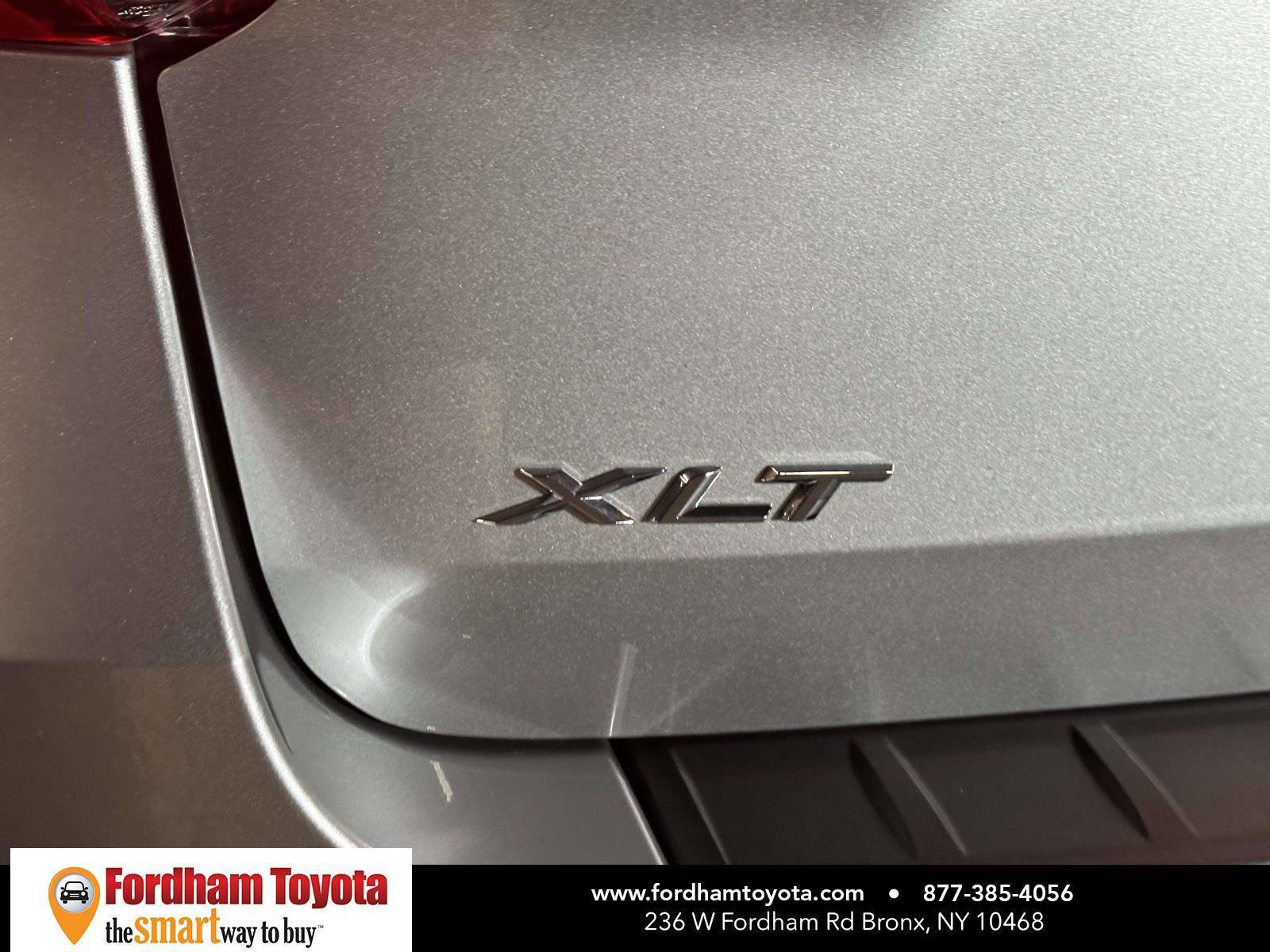 Used 2023 Ford Explorer XLT w/ Equipment Group 202A image 12