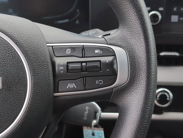 Used 2024 Kia Sportage LX FWD image 24