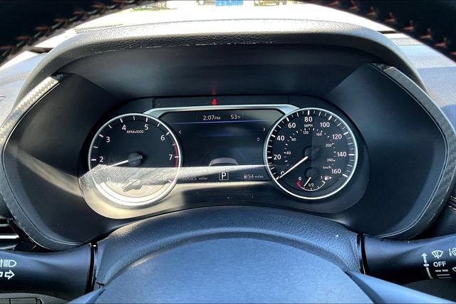 Used 2023 Nissan Sentra SR w/ SR Premium Package FWD image 13