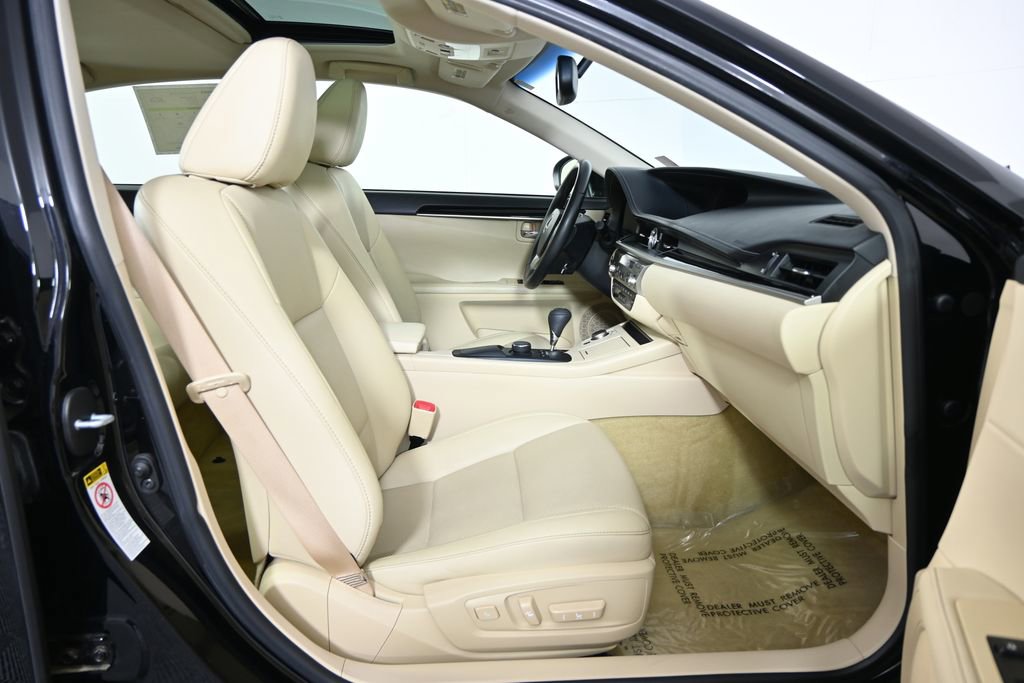 Used 2015 Lexus ES 350 FWD image 13