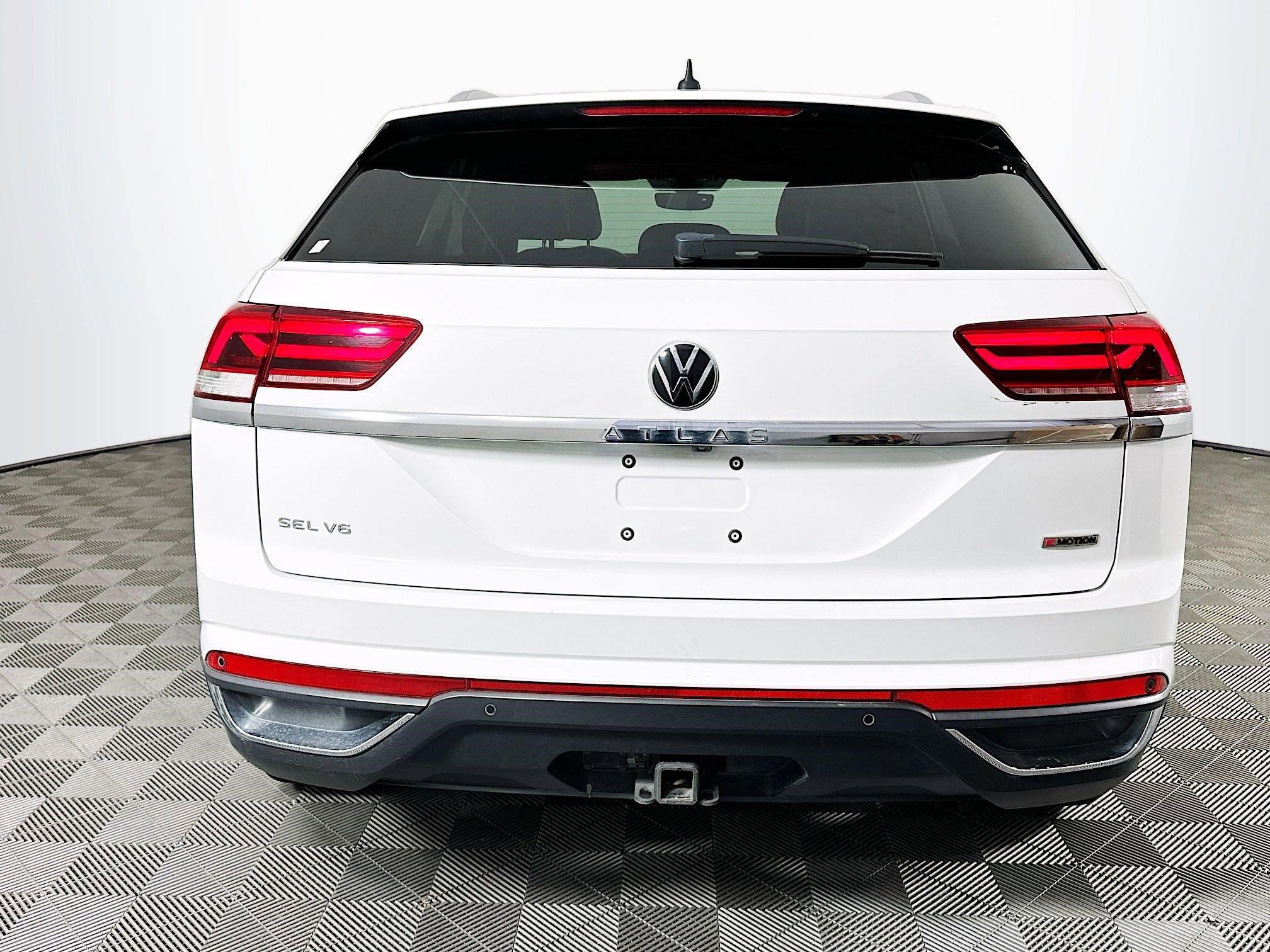 Used 2021 Volkswagen Atlas Cross Sport SEL w/ Cross Sport MDO Package image 6