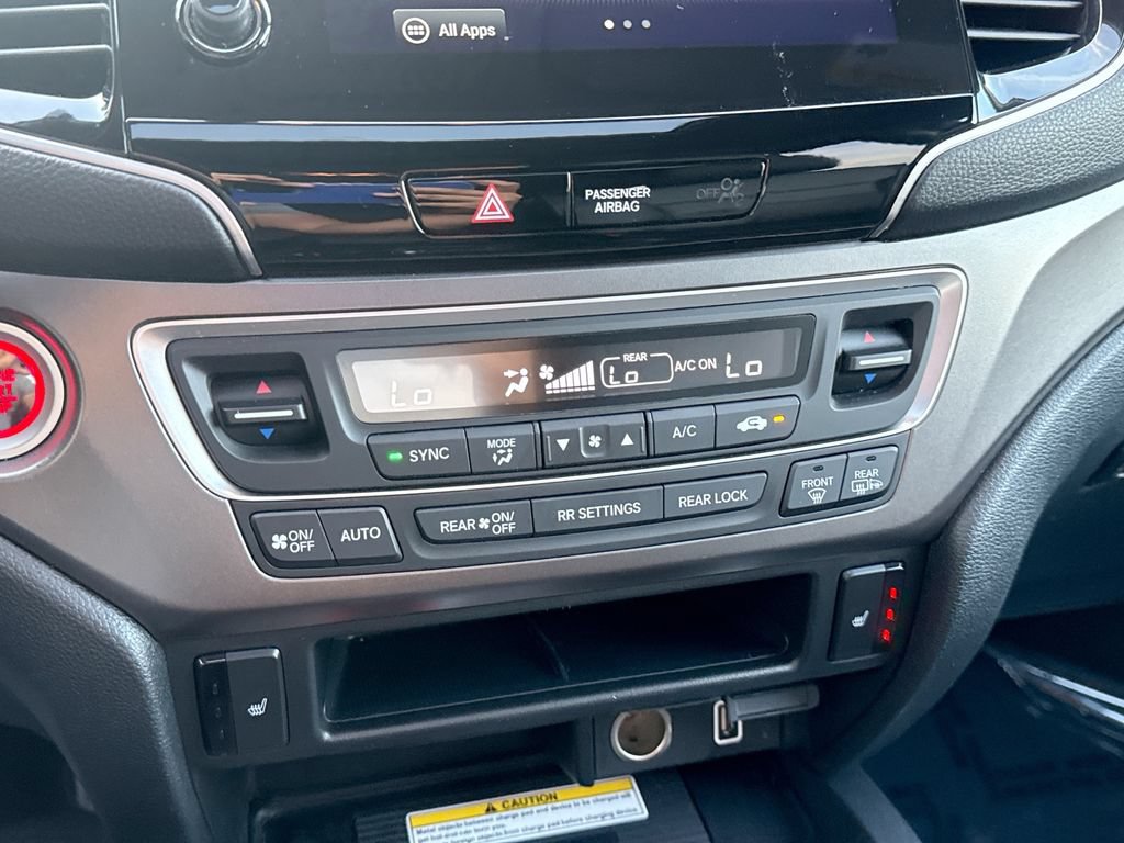 Used 2022 Honda Pilot Special Edition image 17
