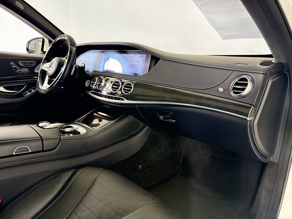 Used 2020 Mercedes-Benz S 560 Sedan image 13