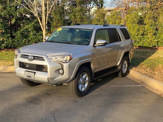 Used 2024 Toyota 4Runner SR5 image 3