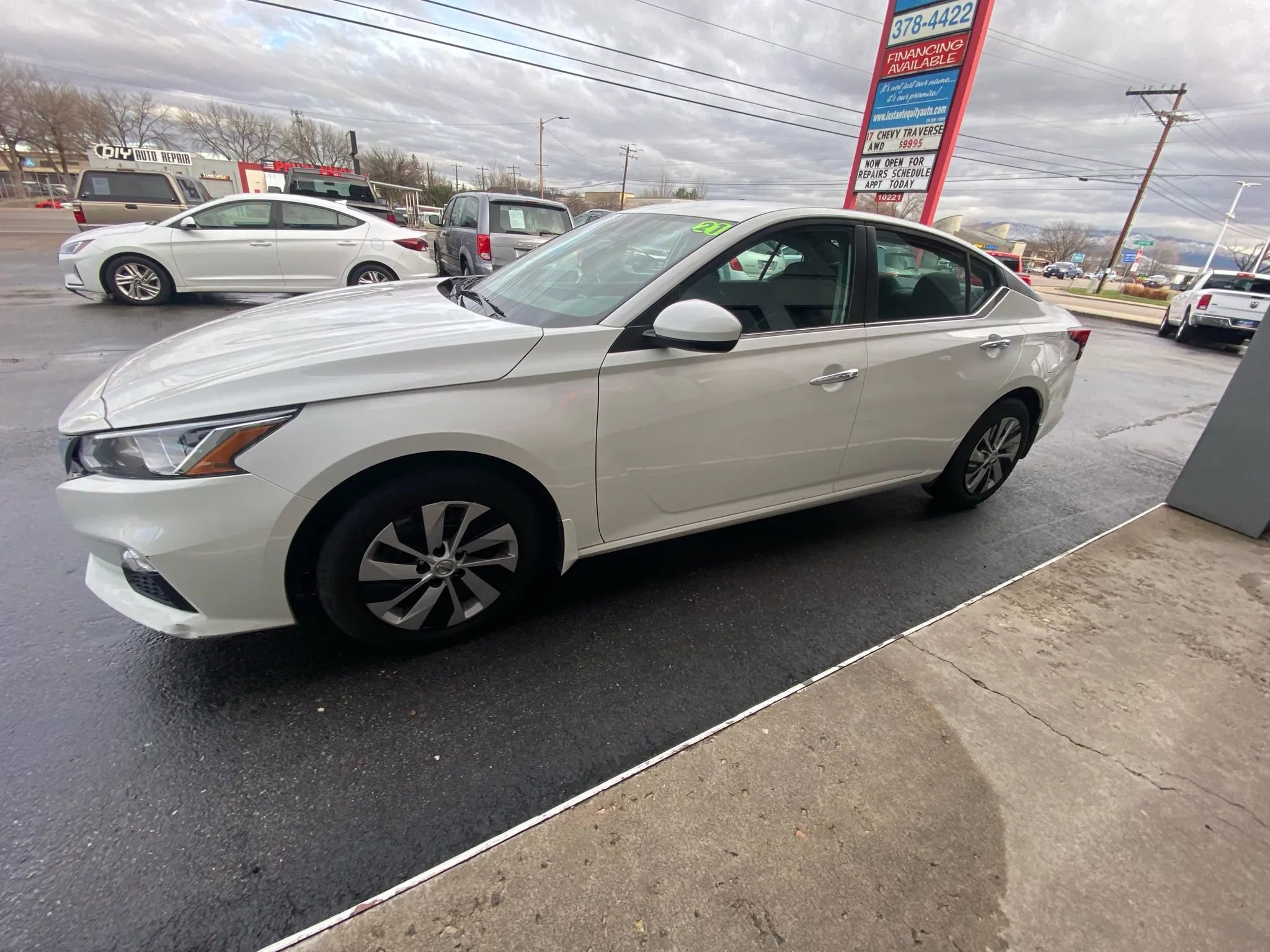 Used 2021 Nissan Altima 2.5 S image 5
