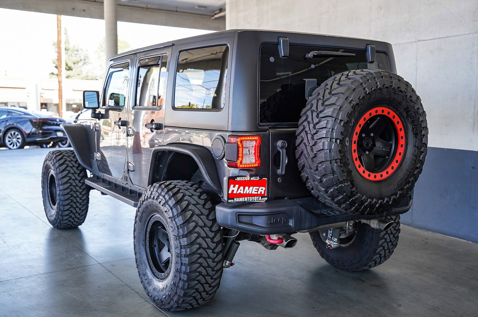 Used 2016 Jeep Wrangler Unlimited Rubicon image 9
