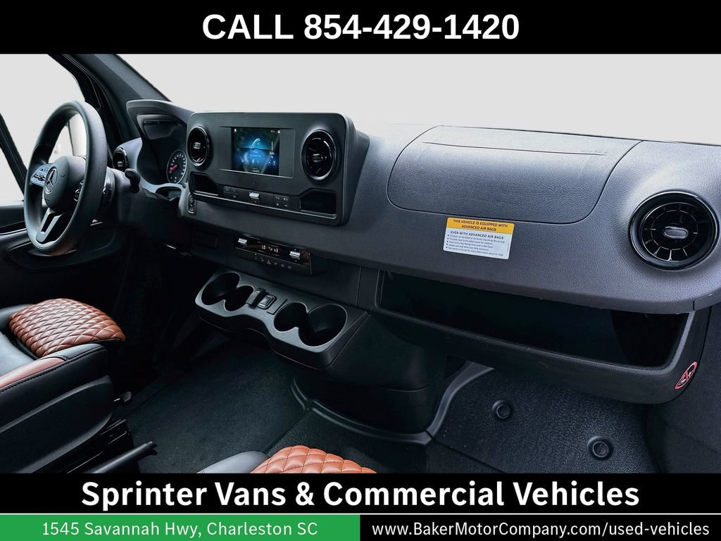 Used 2023 Mercedes-Benz Sprinter 3500 image 30