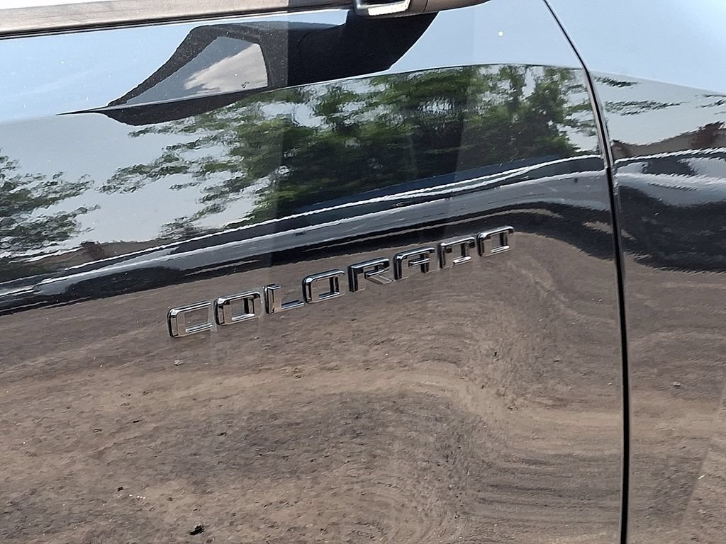 Used 2024 Chevrolet Colorado Trail Boss AWD/4WD image 30