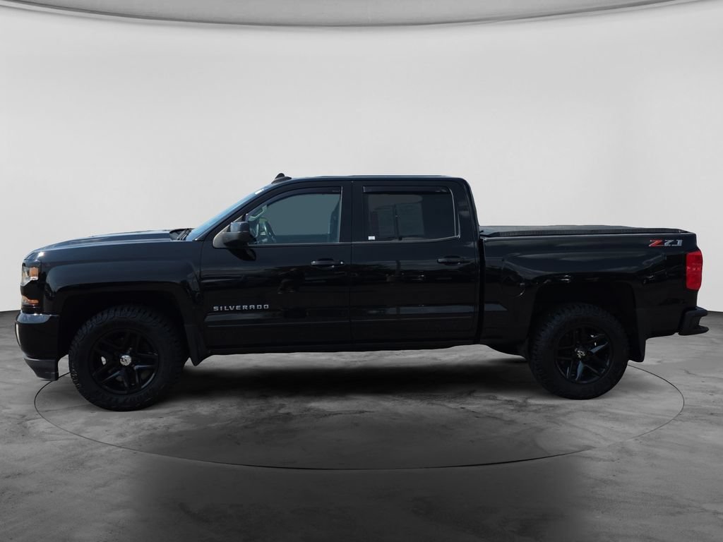 Used 2018 Chevrolet Silverado 1500 LT w/ All Star Edition AWD/4WD image 6