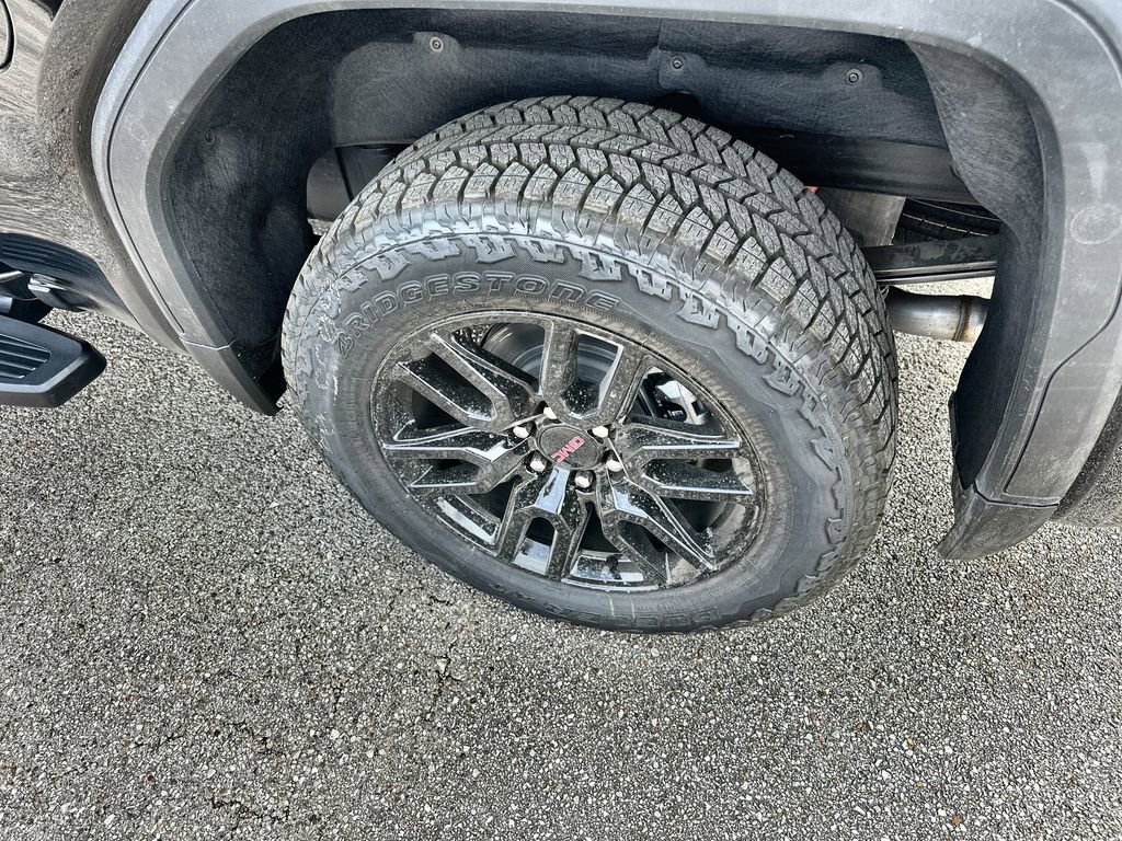 New 2026 GMC Sierra 1500 Elevation w/ Elevation Premium Package image 12