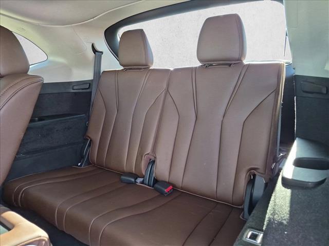 Used 2023 Acura MDX w/ Technology Package FWD image 22