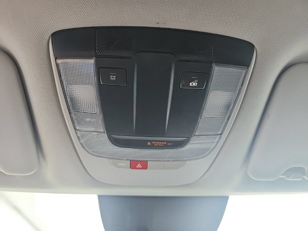 Used 2026 Kia Sportage LX w/ LX Convenience Package FWD image 20
