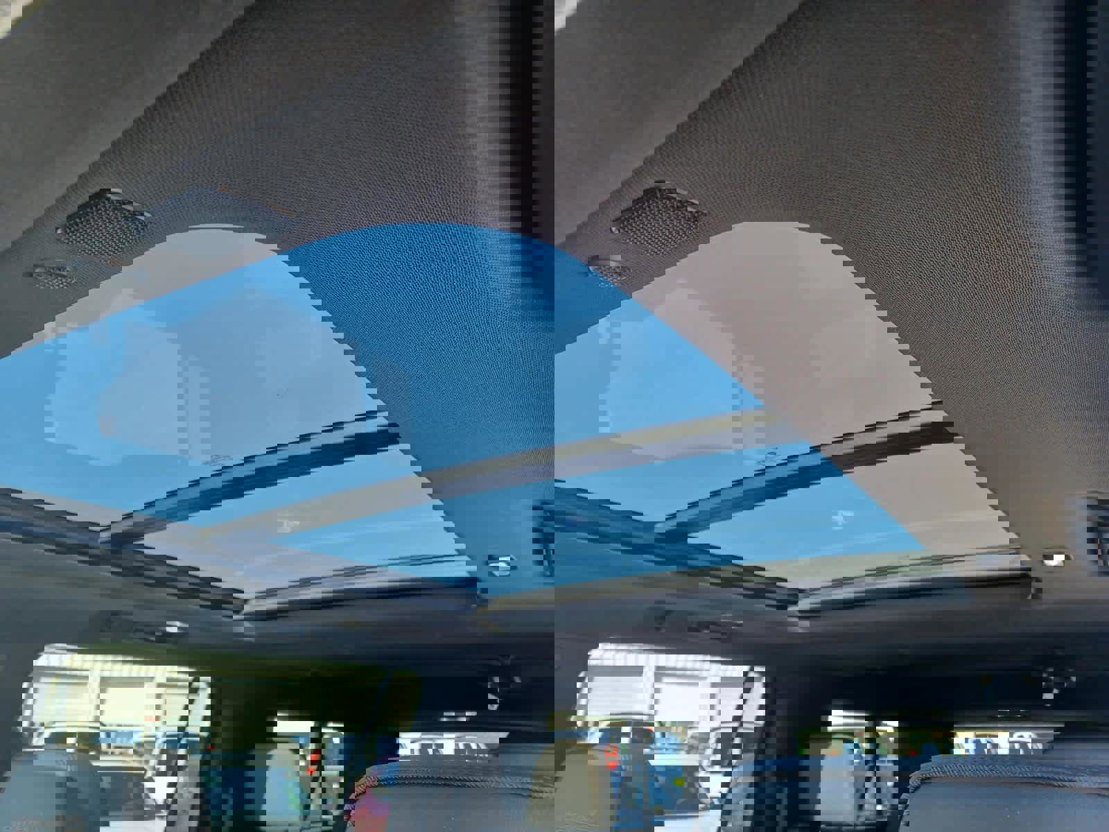 Used 2023 Chevrolet Suburban High Country w/ Premium Package 2 image 20