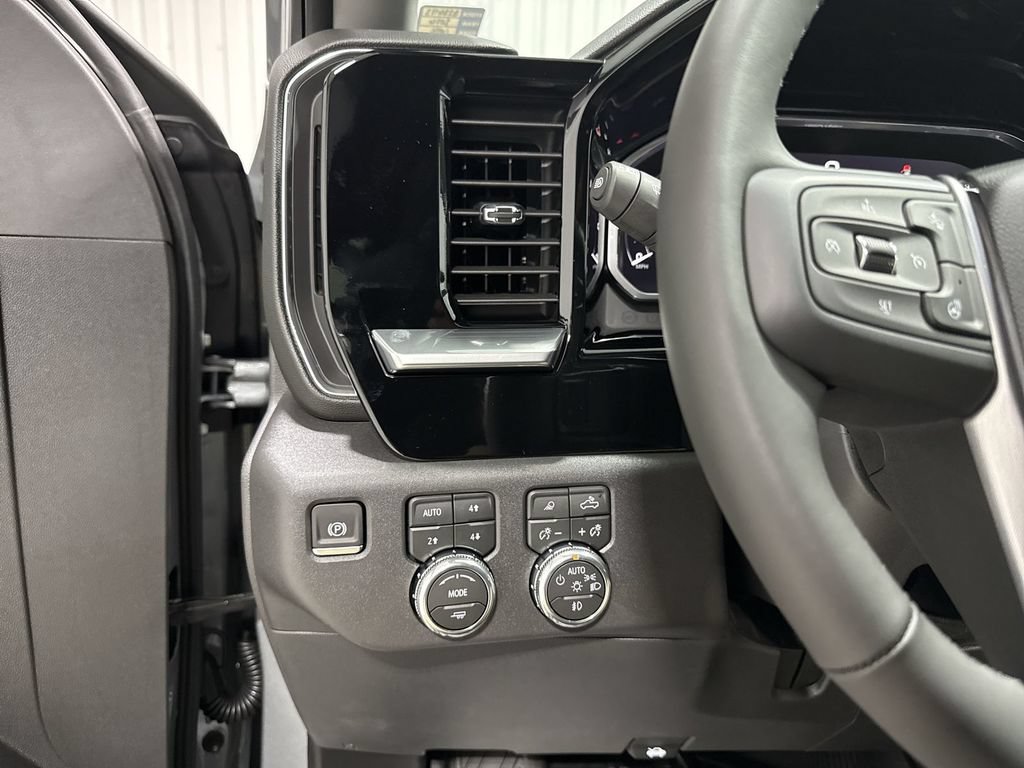 New 2026 GMC Sierra 1500 Elevation w/ Elevation Premium Package AWD/4WD image 18
