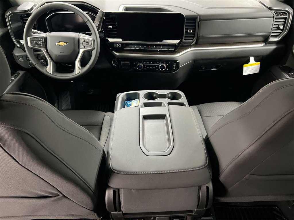 New 2026 Chevrolet Silverado 1500 LT image 10