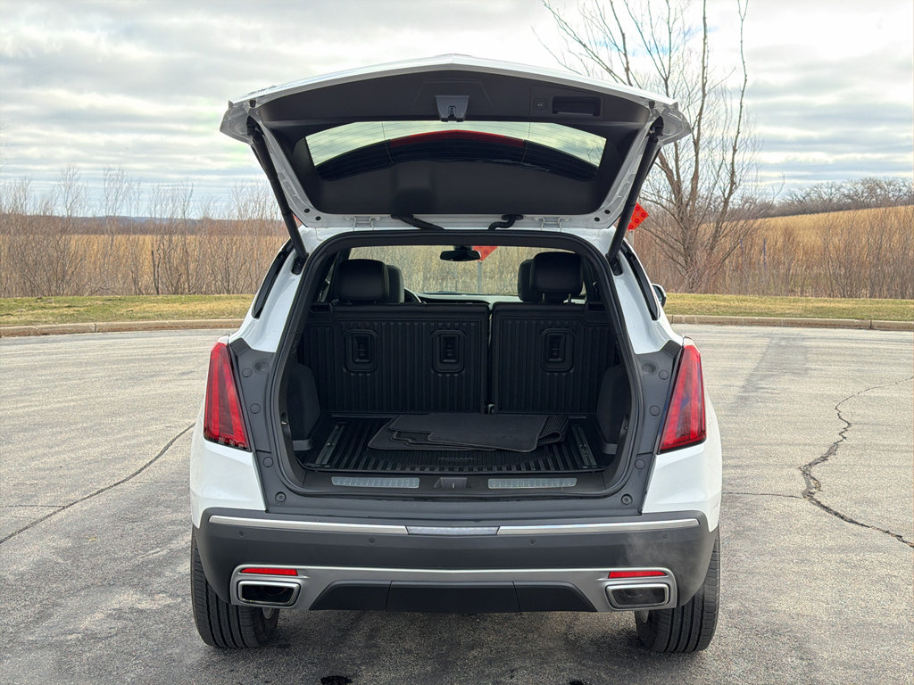 Used 2024 Cadillac XT5 Premium Luxury w/ LPO, Floor Liner Package AWD/4WD image 41