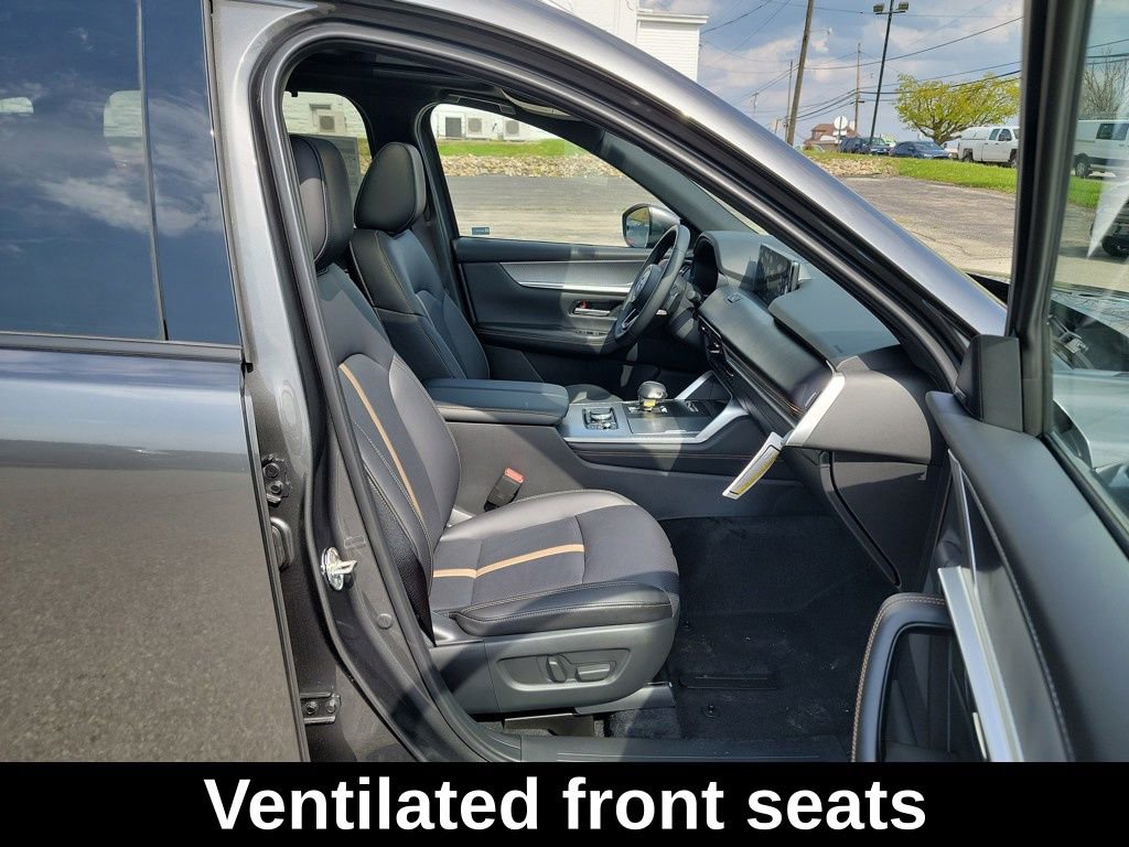 Certified 2025 MAZDA CX-90 3.3 Turbo S w/ Premium Package image 14