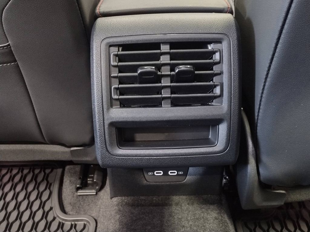 New 2026 Volkswagen GTI SE image 36