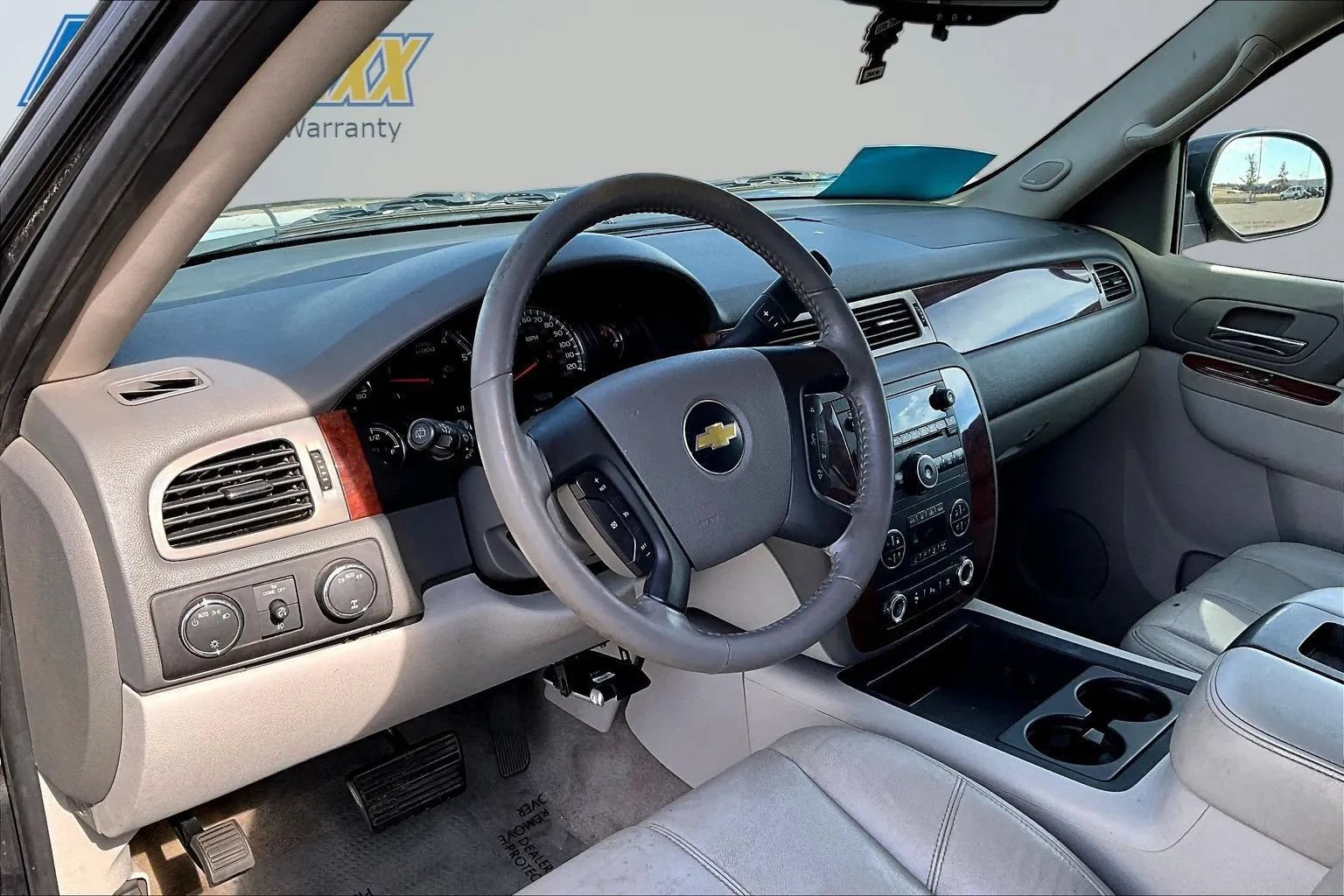 Used 2010 Chevrolet Suburban LT AWD/4WD image 19